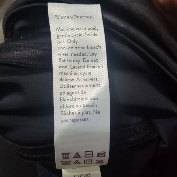 SPANX Leggings Black and Gray - Metallic - Picture 10 of 11